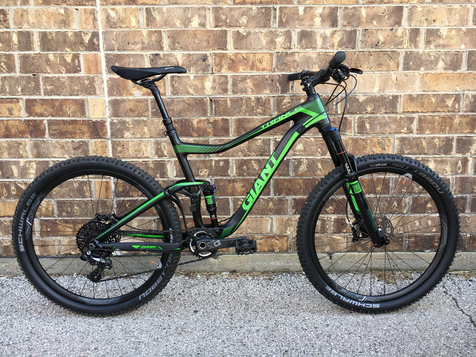 Giant Trance Advanced Carbon 27.5 1 SRAM X01 Rockshox Monarch Shimano