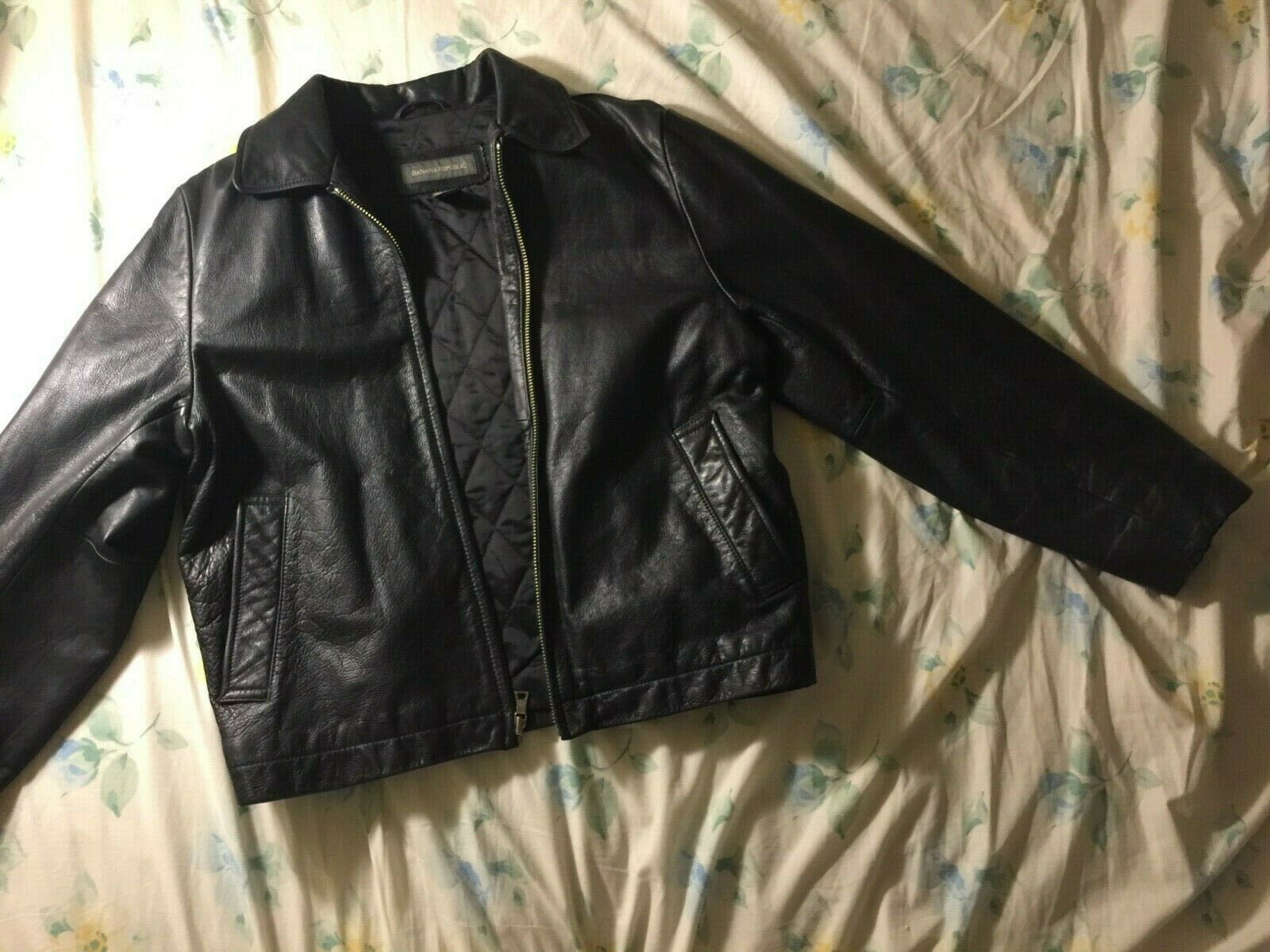 Vintage Banana Republic Black 100% Genuine Leather Vintage Banana Republic Black 100% Genuine Leather