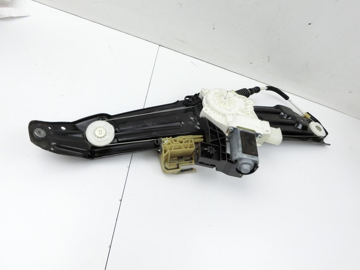 BMW 525d F10 13-17 Lim Fensterhebermotor mit Fensterheber Links Hinten BMW 525d F10 13-17 27.02.2014 7182613... Bild 3