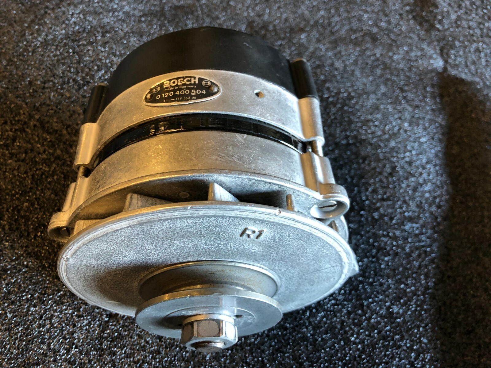 メンテナンス BOSCH 1963-1965 Mercedes 230 SL Alternator Bosch 0120400504