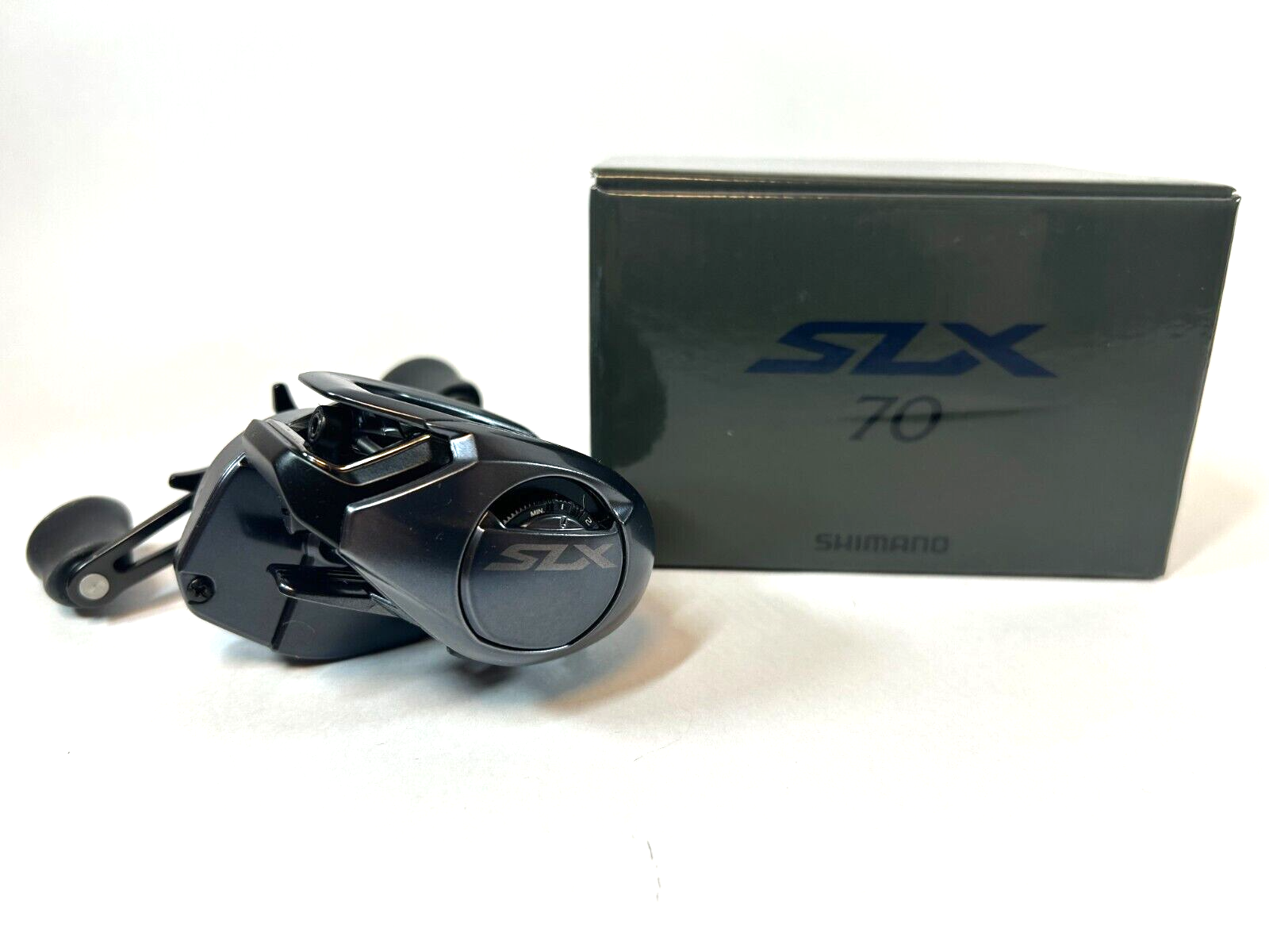 Shimano 24 SLX 70XG Right Handed Bait Casting Reel with Box