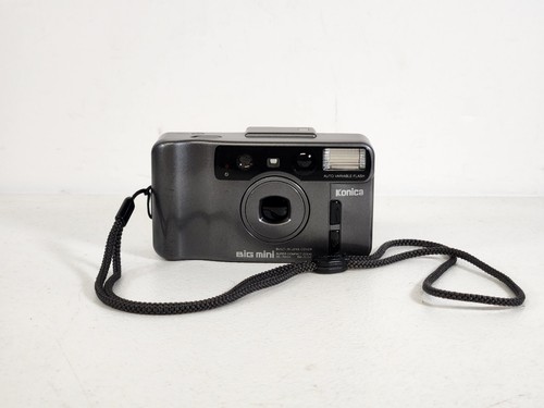 Konica Big Mini 35mm Film Camera Zoom 35-70mm Flash Super