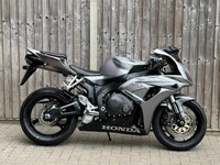 HONDA CBR 1000 RR FIREBLADE 2007 (07) SUPER SPORT + CLEAN EXAMPLE