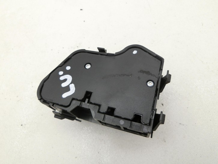 Mercedes W204 S204 C220 07-14 Sitzverstellung Schalter Links Mercedes W204 S204 C220 07-14 08.12.2008 A2048708910... Vorschau 3