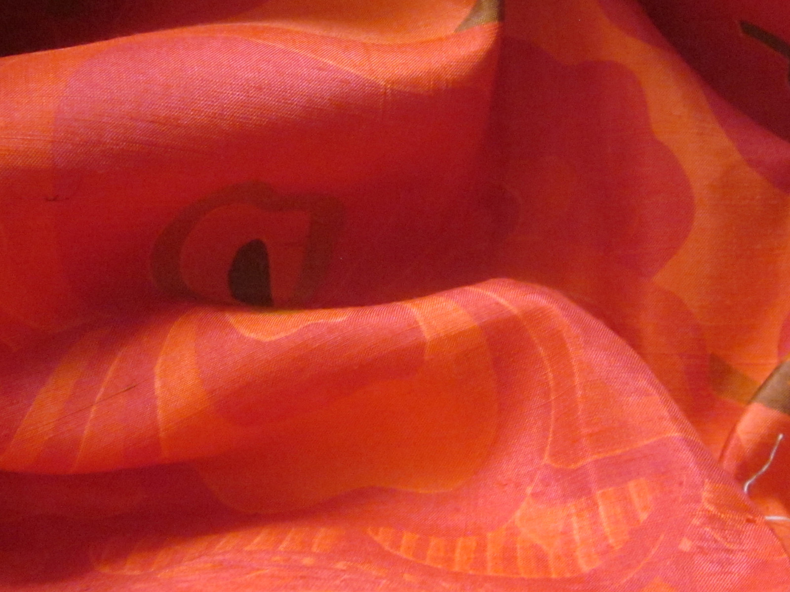 Exquisite Red PURE Silk Peacocks +LARGE FLOWERS FABRIC 110