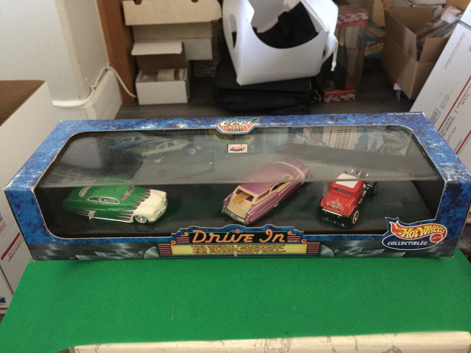 1999 Hot Wheels Collectibles Cool Classics Series 4 Drive In