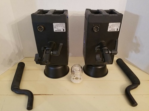 Pair Lifetouch by Broncolor Modelling lights ESS 250W  untested 