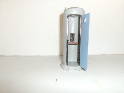O scale ''Southern Pacific'' After 1930's Phone Booth (Kiosk) Open Door