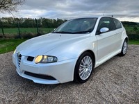 ALFA ROMEO 147 GTA RARE FUTURE CLASSIC 3.2 V6 AUTO 153 MPH * LEATHER SEATS *