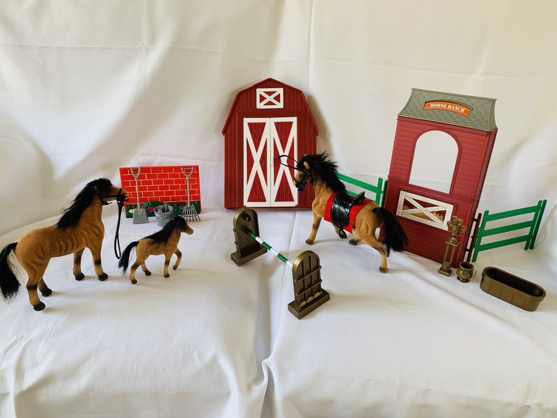 Kids Children Toys Horse Barn House Ranch Accessories Farm Tools