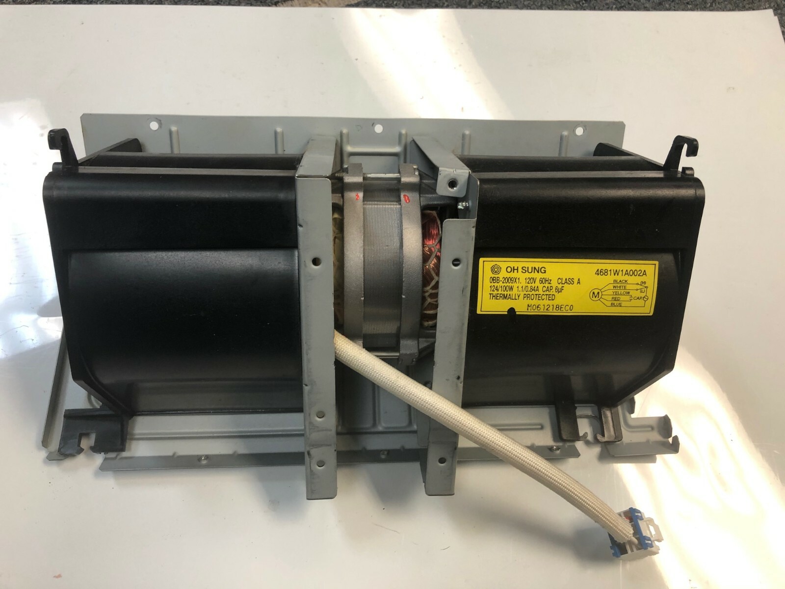 GE Monogram Microwave ZSC2001FSS02 Upper Blower WB27X10389 GE Monogram Microwave ZSC2001FSS02 Upper Blower WB27X10389