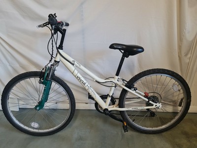 Apollo Vivid Girls Mountain Bike Aged 7-10