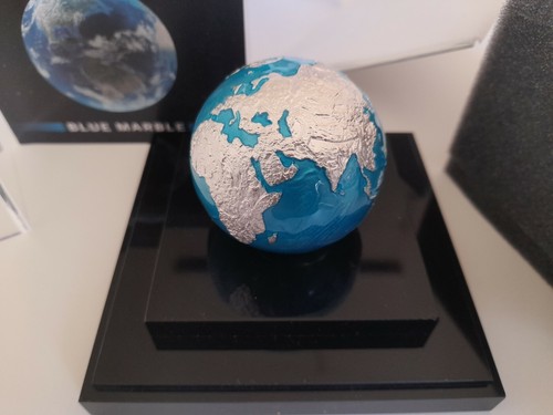 Barbados 5$ 2020 3 OZ Blue Marble spherical Erstausgabe