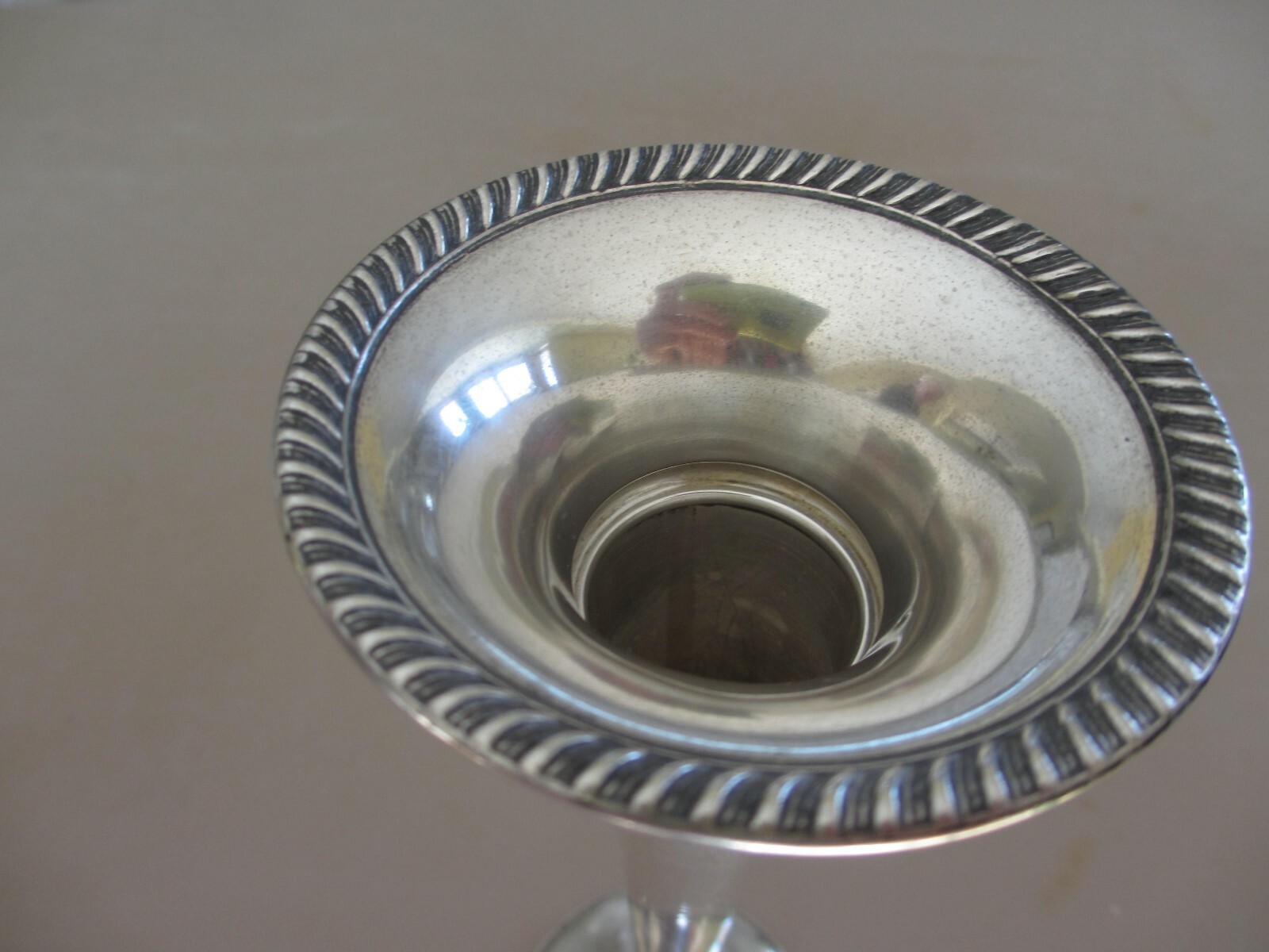 Vintage 8 1/4 INCH  Fisher Weighted Sterling Silver Trumpet Bud Vase Pattern 688