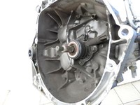 Peugeot 5008 09-13 THP 1,6 115KW EA35 MCB Schaltgetriebe Getriebe Peugeot 5008 09-13 12.01.2011 2231C9 gebraucht Vorschau 8