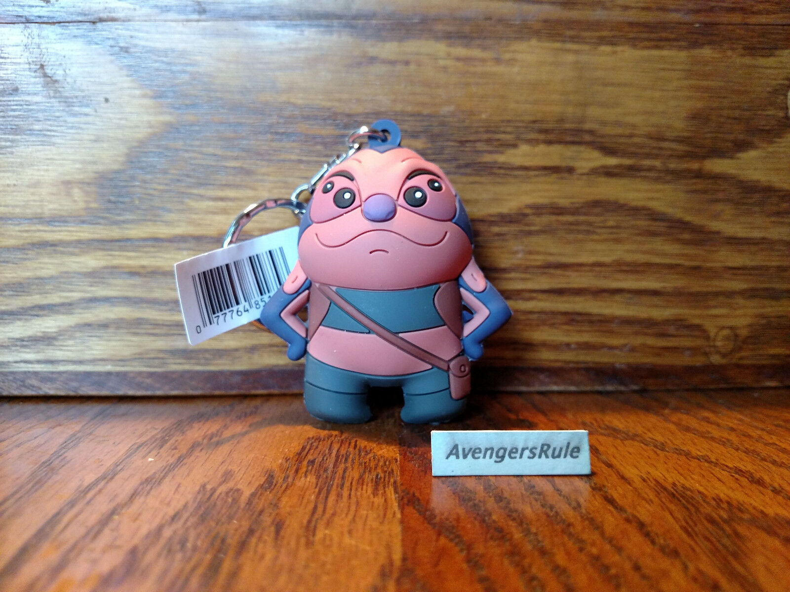 Disney Lilo /& Stitch Figural Keyring Series 2 3 Inch Stitch with Pineapple