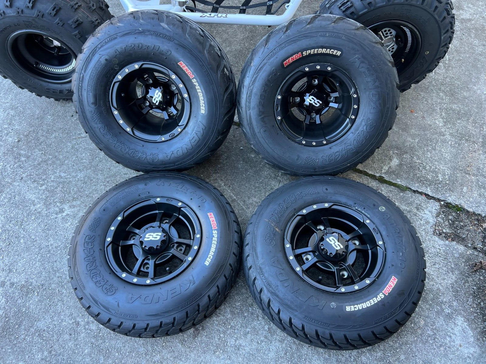 BRAND NEW YAMAHA YFZ 450 SS RIMS KENDA SPEEDRACER TIRES AT20X11-9