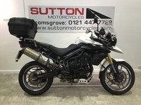 TRIUMPH TIGER 800
