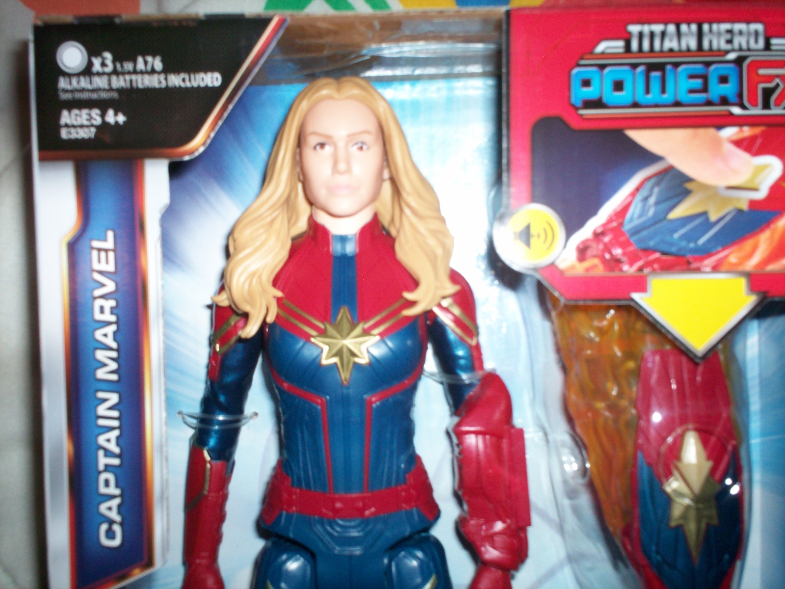 2018 Marvel Avengers Endgame Titan Hero Power FX Captain Marvel Figure  Hasbro