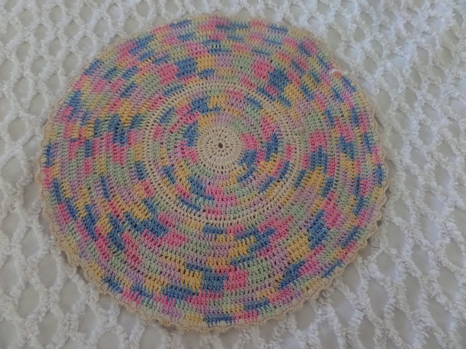 Vtg  2 layer Pastel Varigated Thread Doily 9