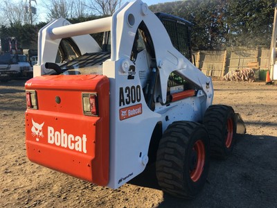 2007 Bobcat A300 Skid Steer (#207)
