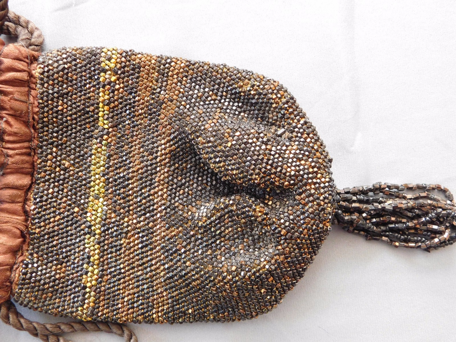 Victorian Beaded Purse, Brown, Cinch Closer & Tassel