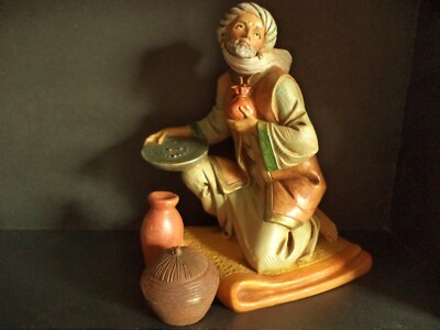 RARE    7.5''  Cornelius -- Arab vendor   Fontanini Nativity Figure #52895