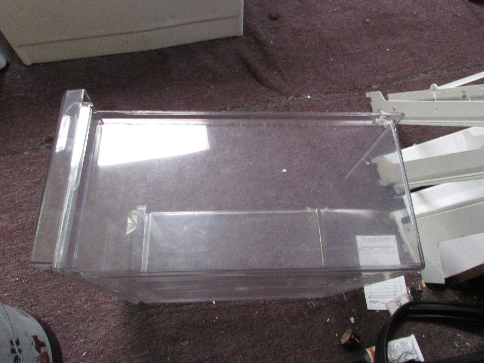 GE / UNVIERSAL REFRIGERATOR COMPLETE CRISPER PAN PART # 5303289500 / 5304411659