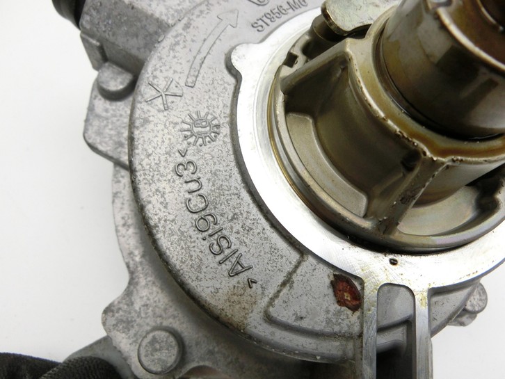 Ford Kuga DM2 16-20 1,5 110KW M8MD Unterdruckpumpe Vakuumpumpe Ford Kuga DM2 16-20 27.12.2018 DS7G-2A451-CB... Vorschau 2