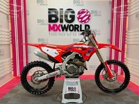 Honda CRF 450 2023 - 40 hours - Stock & Clean
