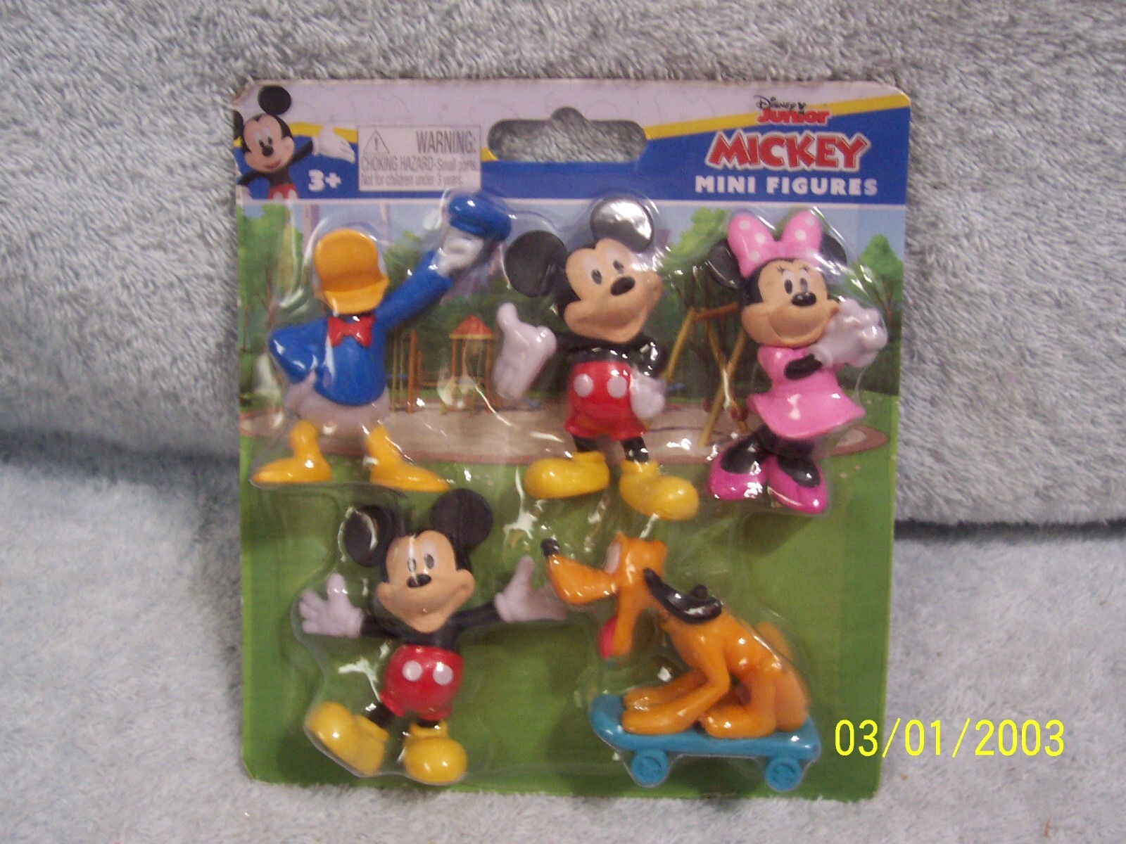 Disney　ディズニーキャラクター　ミニフィギュア　5個+1個セット + 他 Amazon.co.jp: ディズニー/ピクサー(Disney/Pixar) ミニ