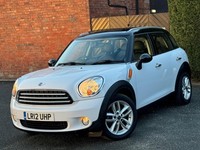 2012 MINI COUNTRYMAN COOPER 1.6 AUTOMATIC, WOW PAN ROOF, SAT NAV, HEATED LEATHER