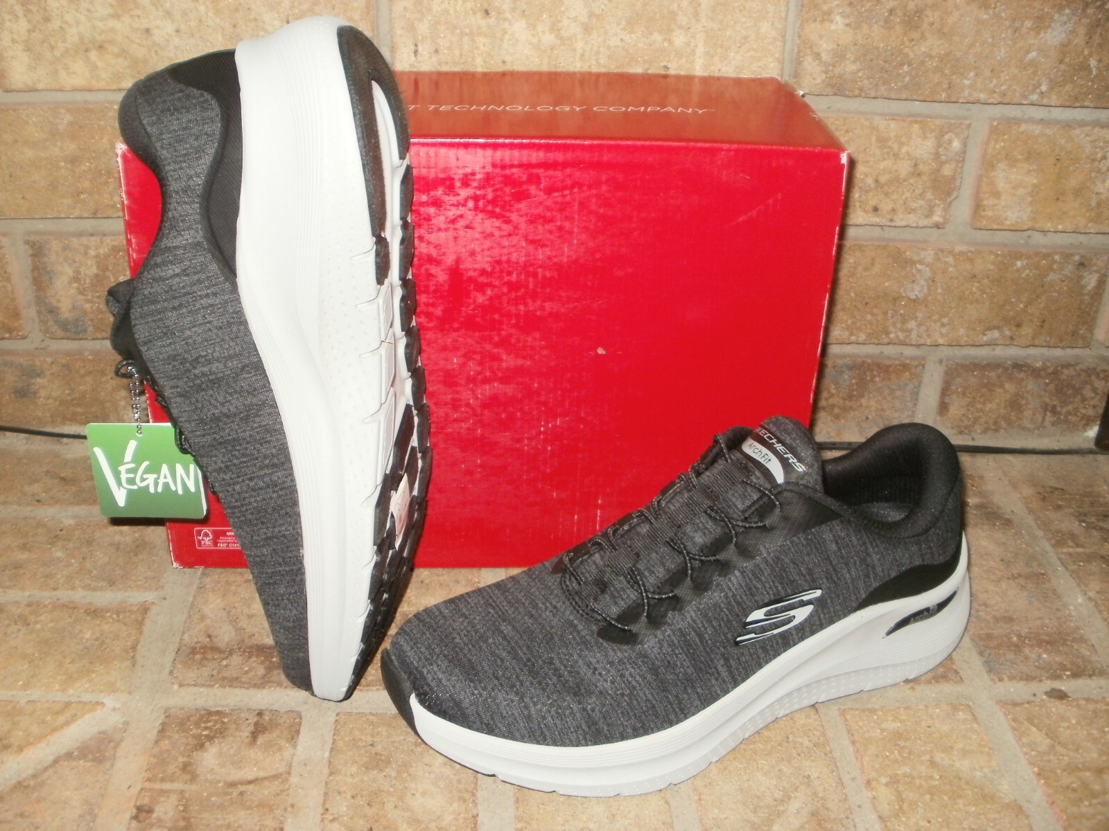 New Skechers Arch Fit 2.0 Upperhand SlipOn Shoe/232709 Black