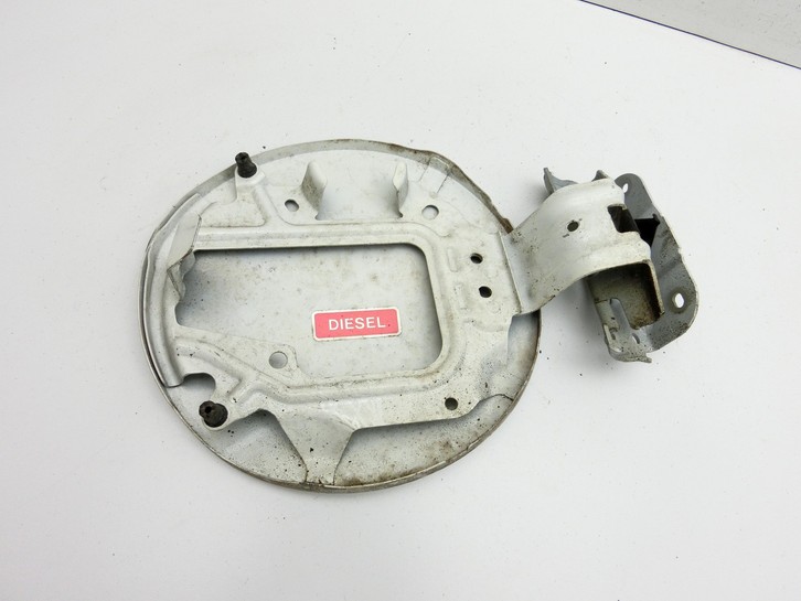 Nissan Note E12 13-17 Tankdeckel Tankklappe 326 Nissan Note E12 13-17 25.02.2016 G88303VVMA gebraucht Bild 4