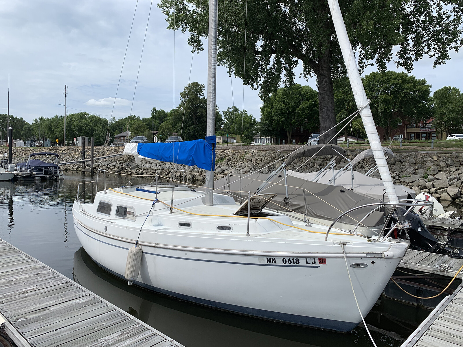 1973 Coronado 27' Sailboat - Minnesota
