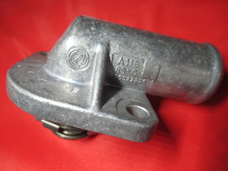 Thermostat Original Alfa Romeo Spider SÃ©Rie 4 / 75 60516212 Neuf