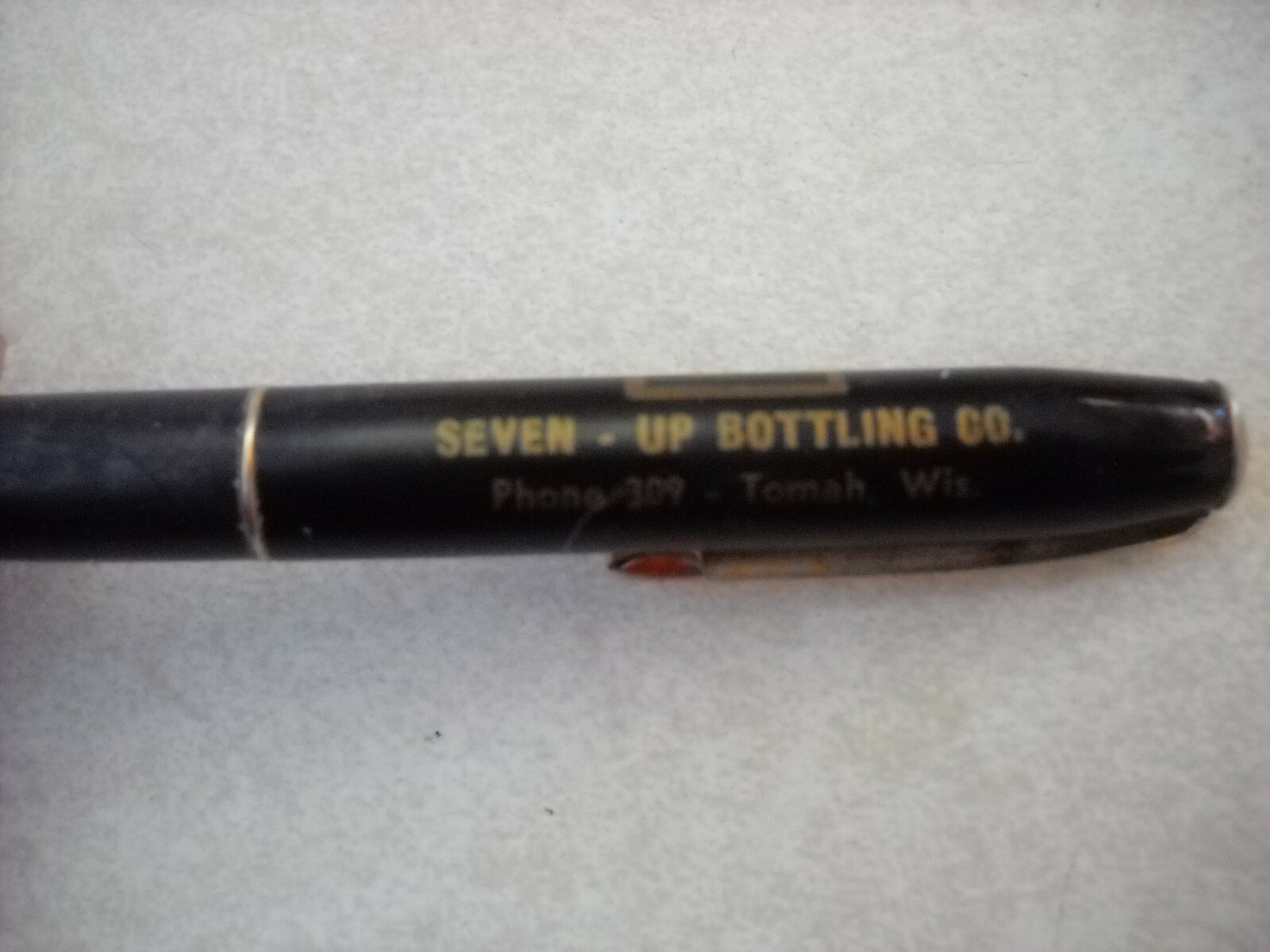 Vintage Neat Old 7 UP lead pen Tomah Wisconsin
