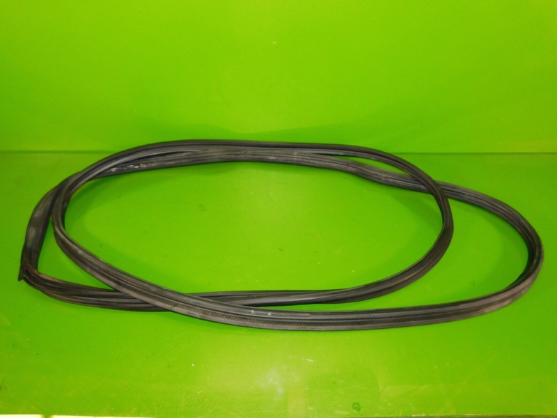 94-01 Integra OEM rear back hatch rubber weather strip seal