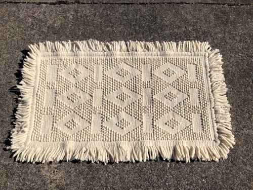 1960s-70s Vintage WOVEN WOOL RUG Geometric PATTERN Mod Mid-Century MCM 36”x60”