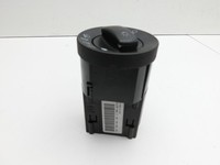Audi A4 8E B7 04-08 Lichtschalter Schalter Audi A4 8E B7 04-08 28.03.2007 8E0941531C 8E0941531C5PR K07575 gebraucht Vorschau 2