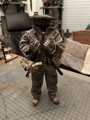 Underverse 1/6 Scale Modern Gals Dom Dom Figure Ashley Wood