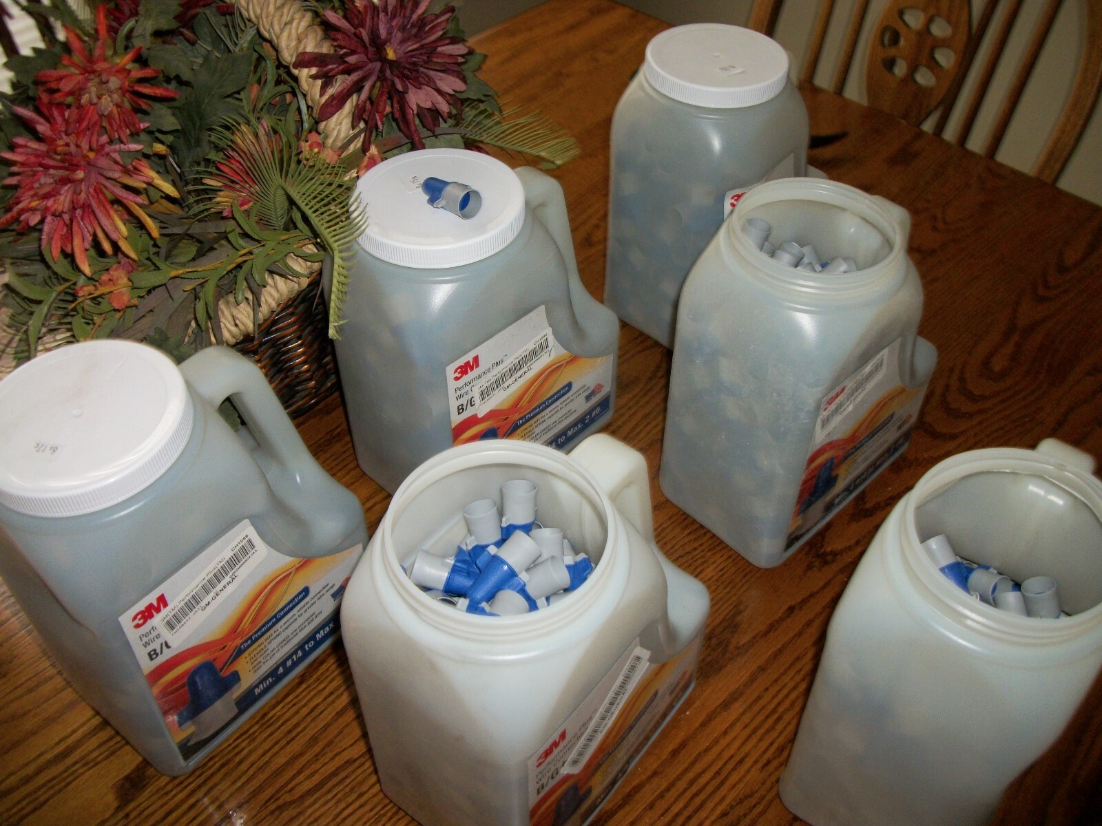 LOT OF 1350 NEW 3M PERFORMANCE PLUS WIRE CONNECTOR MIN 4 #4 TO MAX 2 #6 CH1086