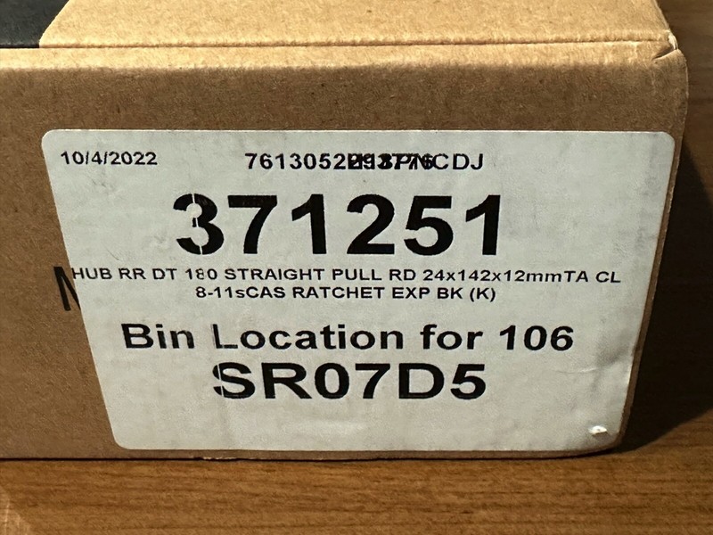 DT Swiss 180 EXP Rear Wheel Hub 142 mm 12 mm Thru Axle Shimano 11 Speed 24 Hole