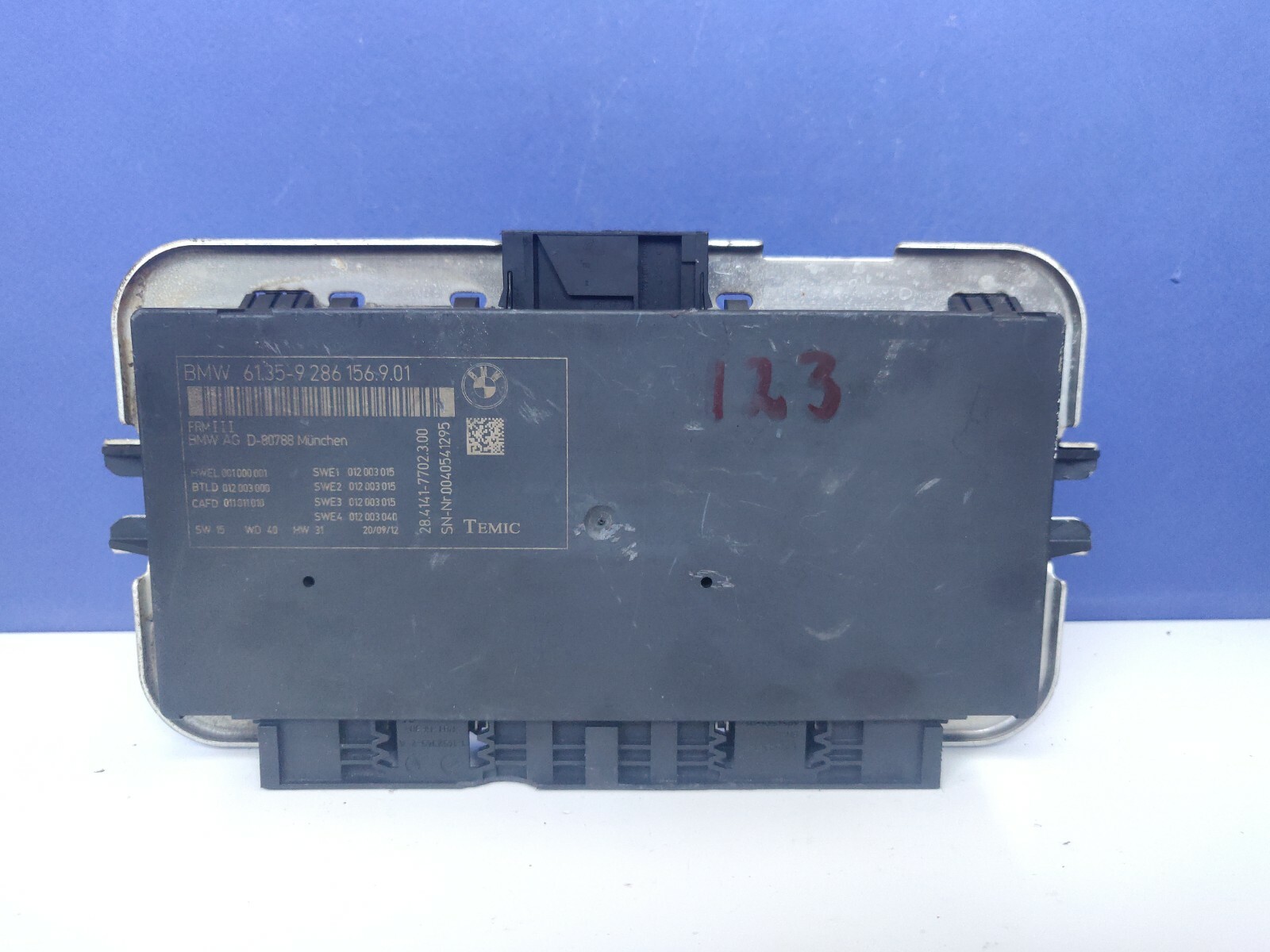 Electone ME-35 61キー BMW Headlight Wiring Harness Connector / Pigtail (8-Pin)