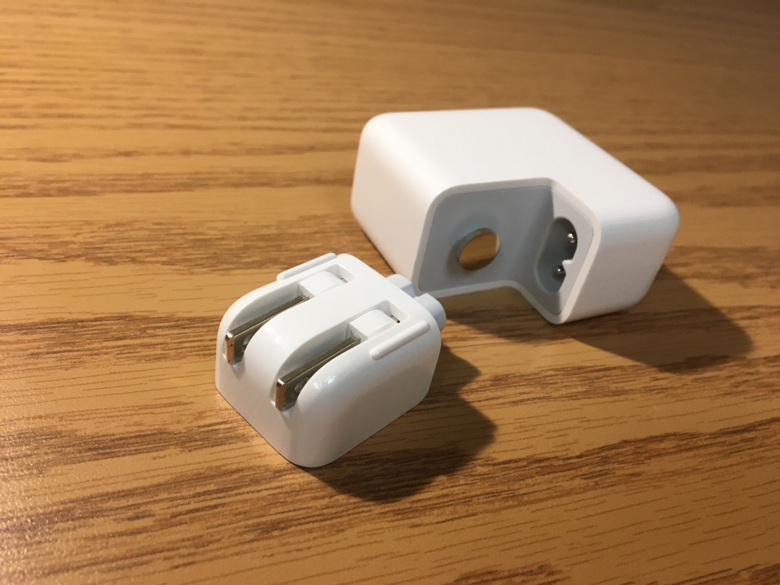 MacBook Power Adapter - 29W USB-C - Official Apple Product
