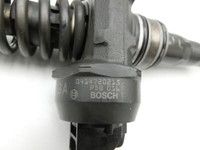 Audi A3 8P 04-08 TDI 1,9 77KW Injektor Einspritzdüse Pumpe-Düse Zyl.3 Audi A3 8P 04-08 23.11.2004 0414720215... Vorschau 4