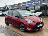 2017 Toyota Yaris 1.5 VVT-i Blue Bi-Tone Euro 6 5dr HATCHBACK Petrol Manual