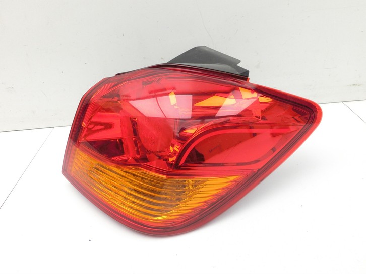 Mitsubishi ASX GAW 16-19 Rückleuchte Rücklicht Heckleuchte Rechts orig Mitsubishi ASX GAW 16-19 15.09.2017 8330B194... Vorschau 2