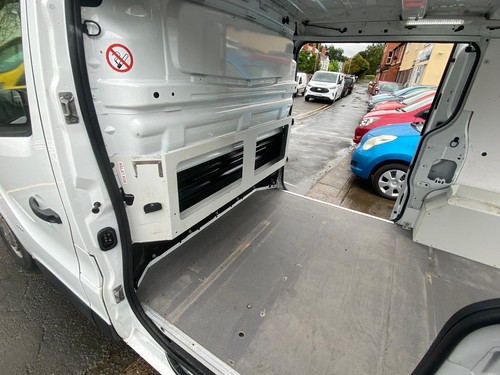 Vauxhall Vivaro image
