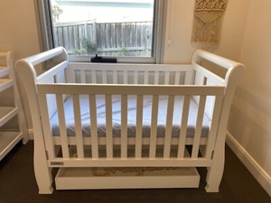 tasman eco sleigh cot